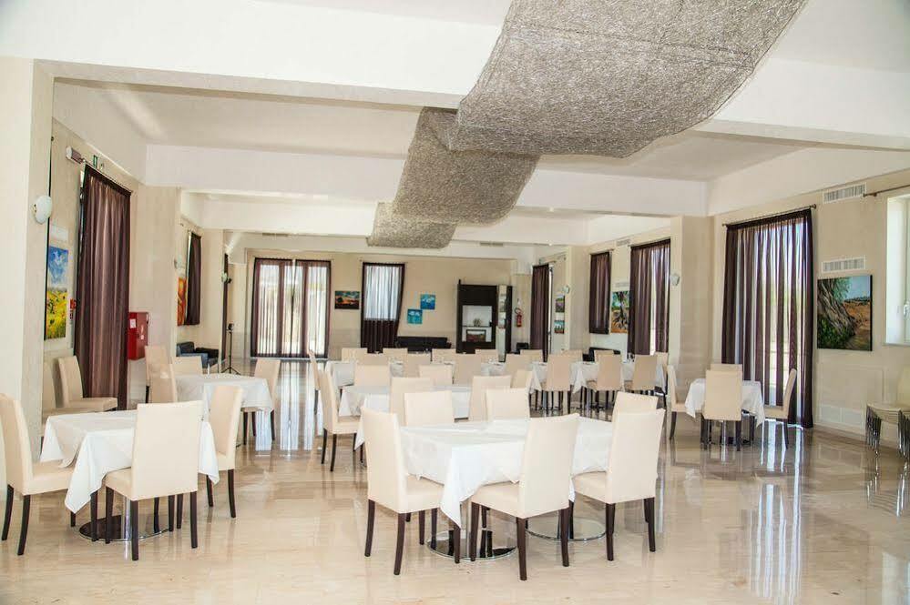 Hotel Pacla Avola Bagian luar foto