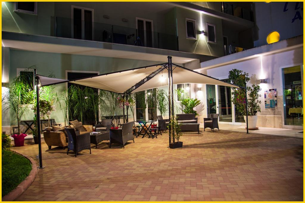 Hotel Pacla Avola Bagian luar foto