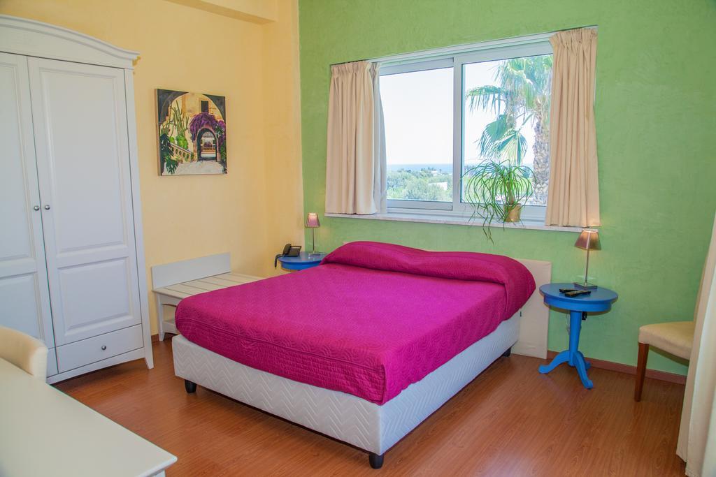 Hotel Pacla Avola Ruang foto